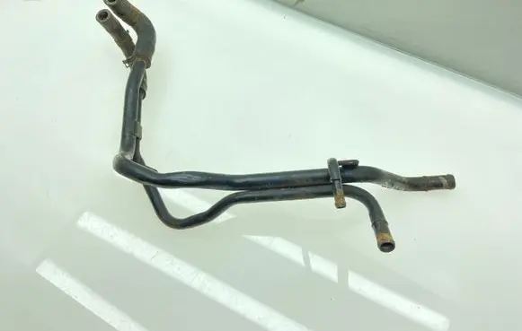 Subaru Legacy Engine coolant pipe/hose