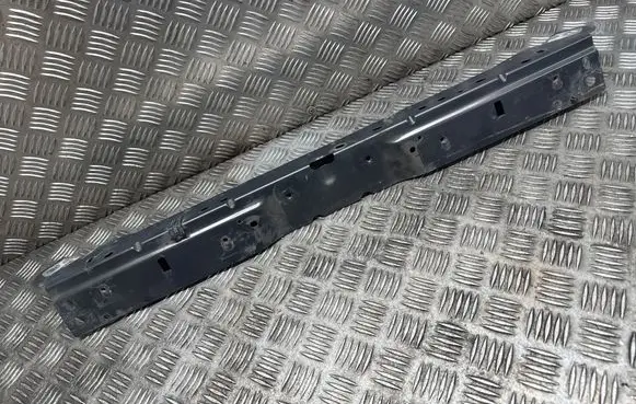 Opel Insignia A Top upper radiator support slam panel 13502340