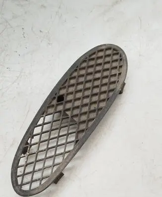 Mercedes-Benz S W220 Front bumper lower grill A2208851123