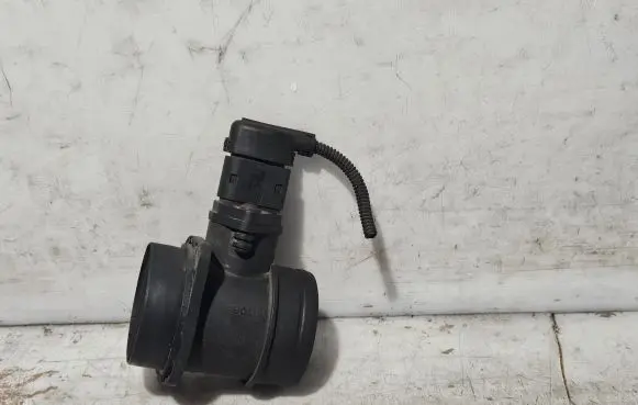 Volkswagen Sharan Mass air flow meter 06A906461 0280217121 0986280202
