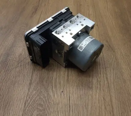 BMW 1 F40 ABS Pump 5A2EBA2
