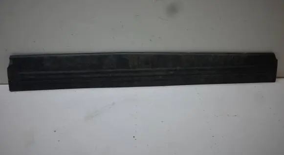 Rear sill trim cover