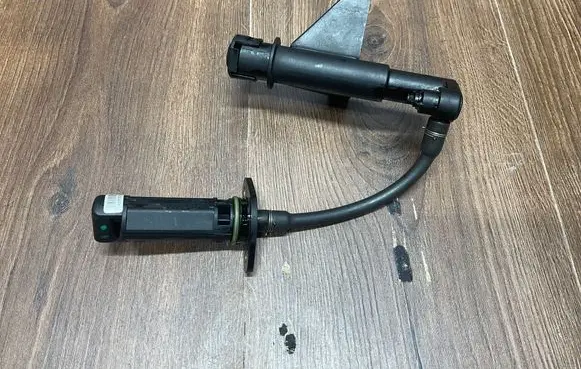 Mercedes-Benz SL R129 Oil level sensor A0015427218