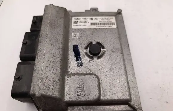 Citroen C4 II Engine control unit/module 9811545080 150760817 V29059263A