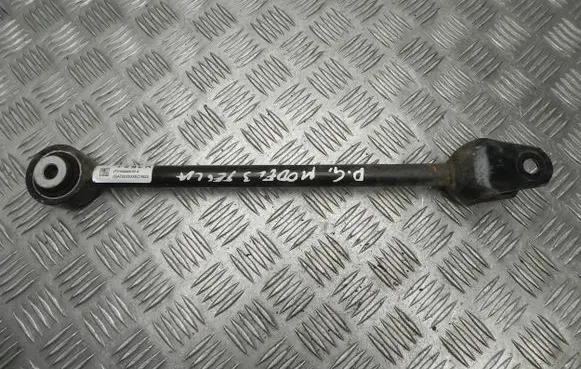 Tesla Model 3 Rear control arm 104444400A