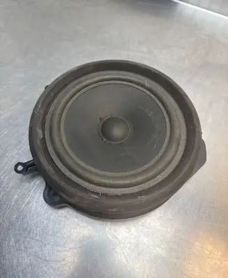 Audi A3 S3 8P Front door speaker 8E0035411 3464125 4910410300