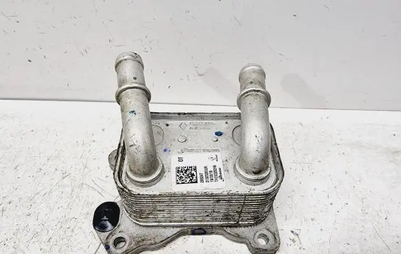 Engine oil radiator