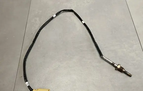 Audi A3 S3 8V Exhaust gas temperature sensor 04L906088B
