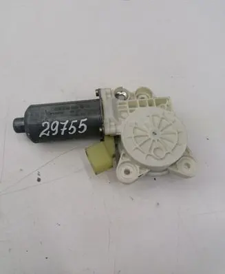 Mercedes-Benz Vaneo W414 Front door window regulator motor A2308201042 0130821921