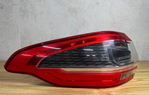 Ford S-MAX Rear/tail lights 17318701