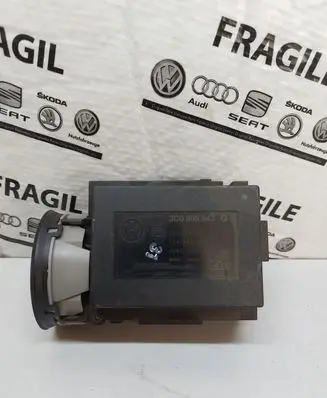 Volkswagen PASSAT B6 Ignition lock 3C0905843Q
