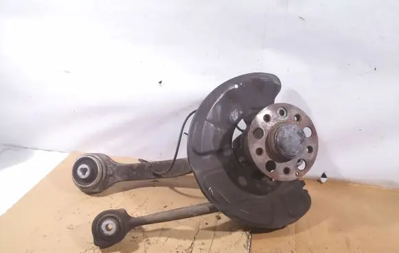 Mercedes-Benz E W212 Front wheel hub spindle knuckle