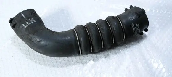 Audi A6 S6 C6 4F Intercooler hose/pipe 4F0145738F