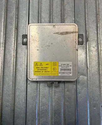 BMW 3 E90 E91 Xenon control unit/module 6948180 6261110499 W3T13271