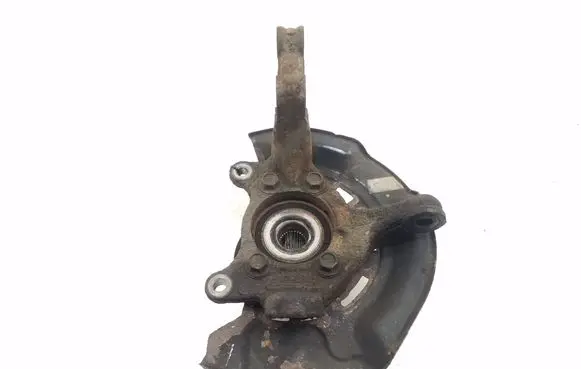 Toyota Verso Front wheel hub