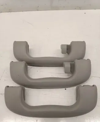 Opel Astra K A set of handles for the ceiling 5354925 5354923