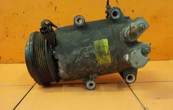 Ford Fiesta Air conditioning (A/C) compressor (pump) 