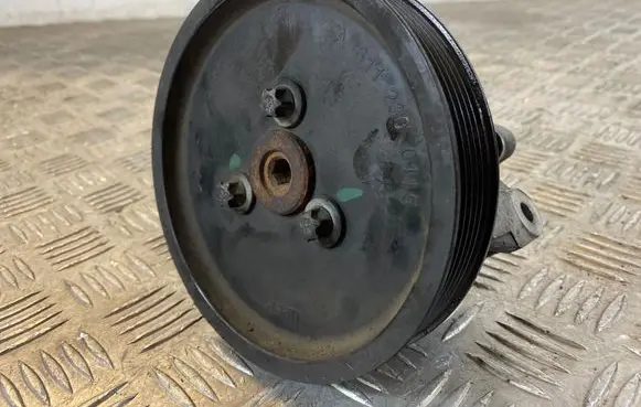 Mercedes-Benz E W211 Power steering pump A0034660101 7692955514
