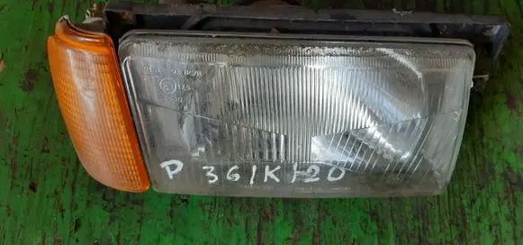 Volkswagen Polo II 86C 2F Headlight/headlamp