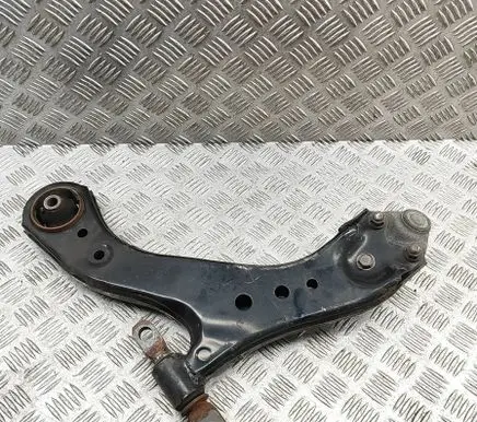 Toyota Camry VIII XV70 Front lower control arm/wishbone 4806833090