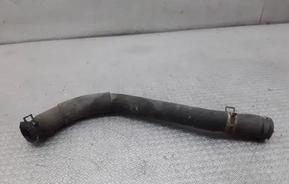 Toyota Avensis T250 Engine coolant pipe/hose