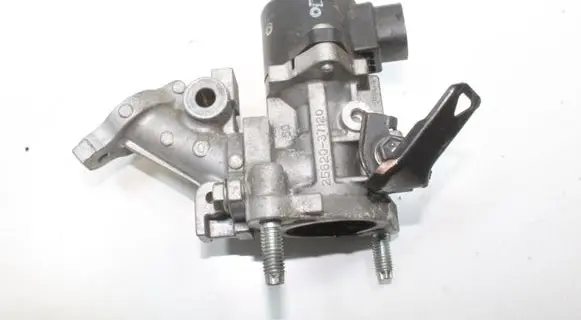 Lexus CT 200H EGR valve 2562037120