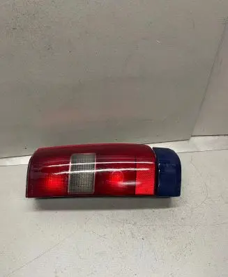 Volvo S70 V70 V70 XC Rear/tail lights 3512426 3512320