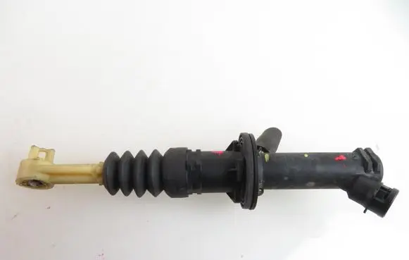 Renault Megane III Clutch master cylinder 306107195R