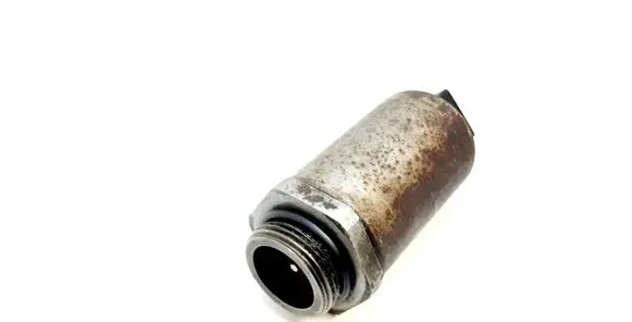 BMW 5 E60 E61 Camshaft vanos timing valve 1432532