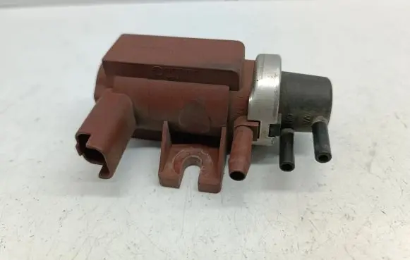 Ford Focus Turbo solenoid valve 9652570180 70096803