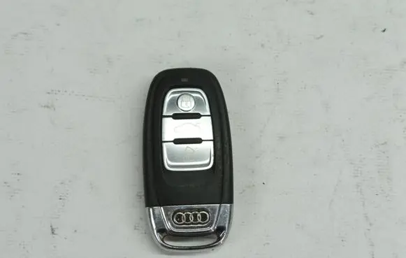 Audi A5 8T 8F Ignition key/card 8T0959754D