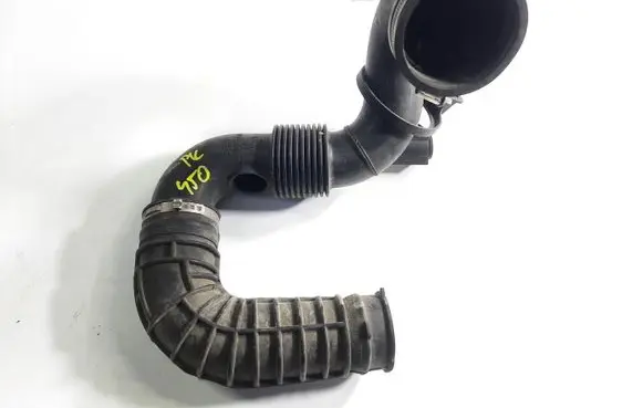 Audi A8 S8 D3 4E Air intake hose/pipe 057129609F