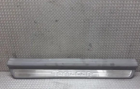 Hyundai Terracan Front sill trim cover 84260H1002
