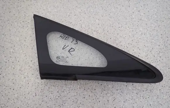 KIA Rio Side middle window/glass 
