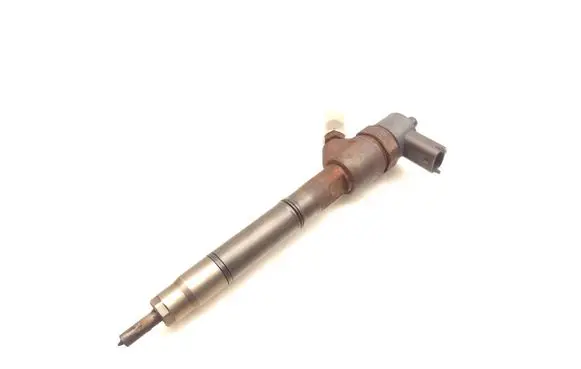 KIA Sportage Fuel injector 338002A800 0445110411