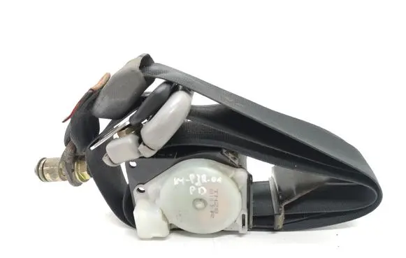 Mitsubishi Pajero Front seatbelt