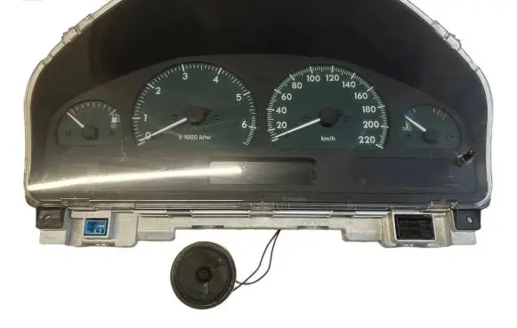 Land Rover Range Rover P38A Speedometer (instrument cluster) YAC114230 S06J05A