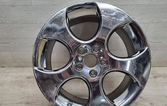 Volkswagen Golf V R18 alloy rim 1K0601025AM