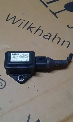 Volkswagen Golf V ESP acceleration yaw rate sensor 8E0907637A 0013775 0265005245