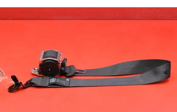 Opel Corsa E Front seatbelt 13427740