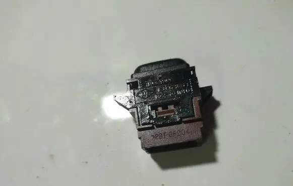 Renault Kangoo I Central locking switch button 