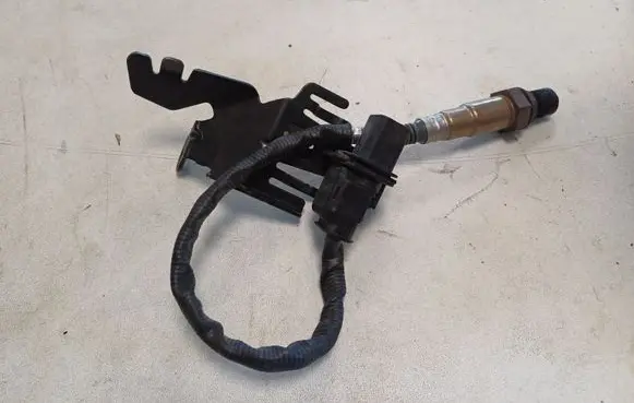 Peugeot 5008 II Lambda probe sensor 0281004130 9681852780