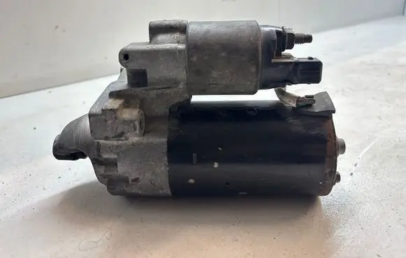 Mini One - Cooper Coupe R56 Starter motor 658402