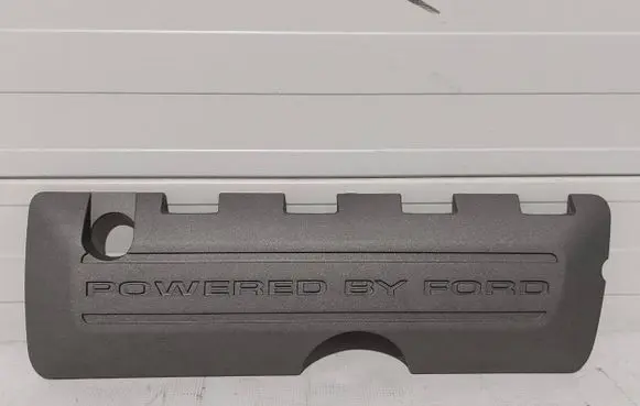 Ford Mustang VI Engine cover (trim) BR3E6P067DE