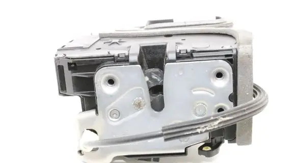 Opel Insignia B Front door lock C3039080