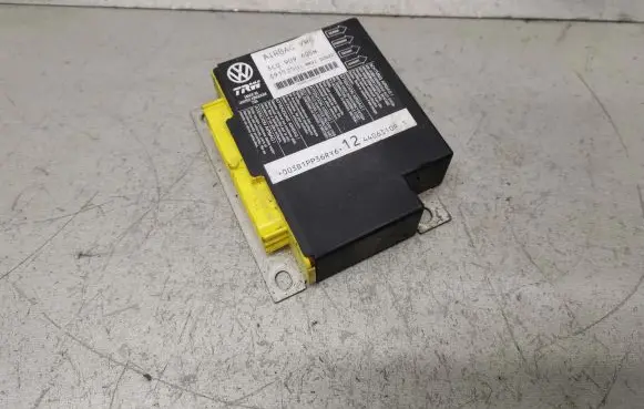 Volkswagen PASSAT B6 Airbag control unit/module 3C0909605M