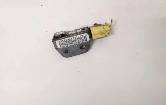 Nissan X-Trail T30 Airbag deployment crash/impact sensor
