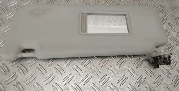Toyota Verso Sun visor