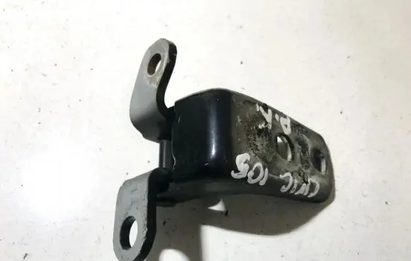Front door upper hinge