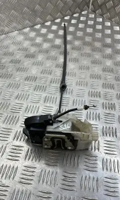 KIA Ceed Front door lock